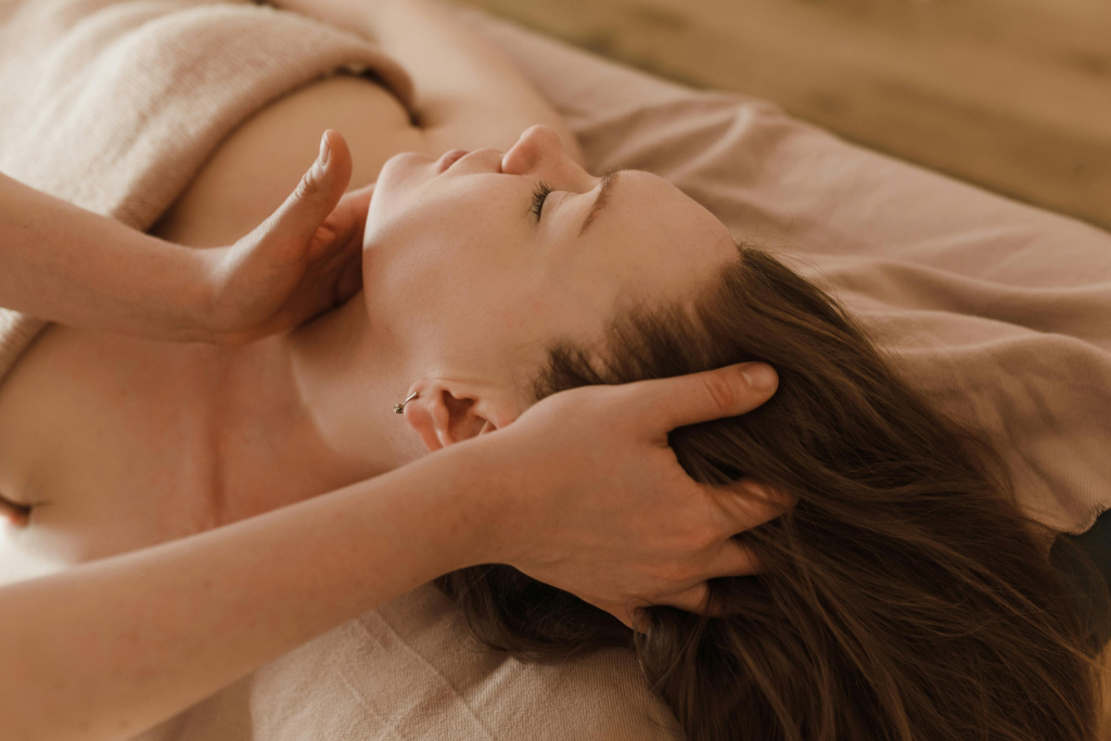 Ohrkenzen_thaimassagewue