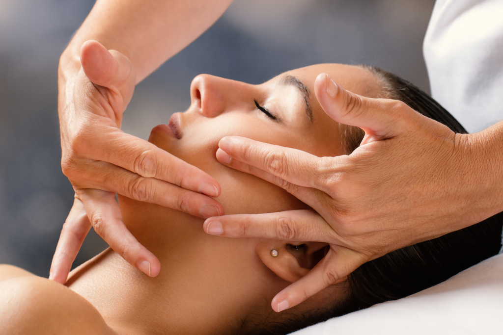 Gesichtsmassage_sukhithaimassagewue